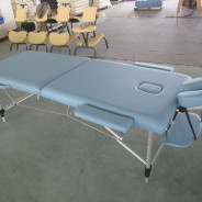 Aluminyum ayaklı yükseklik ayarlı çanta tipi masaj masası No:201